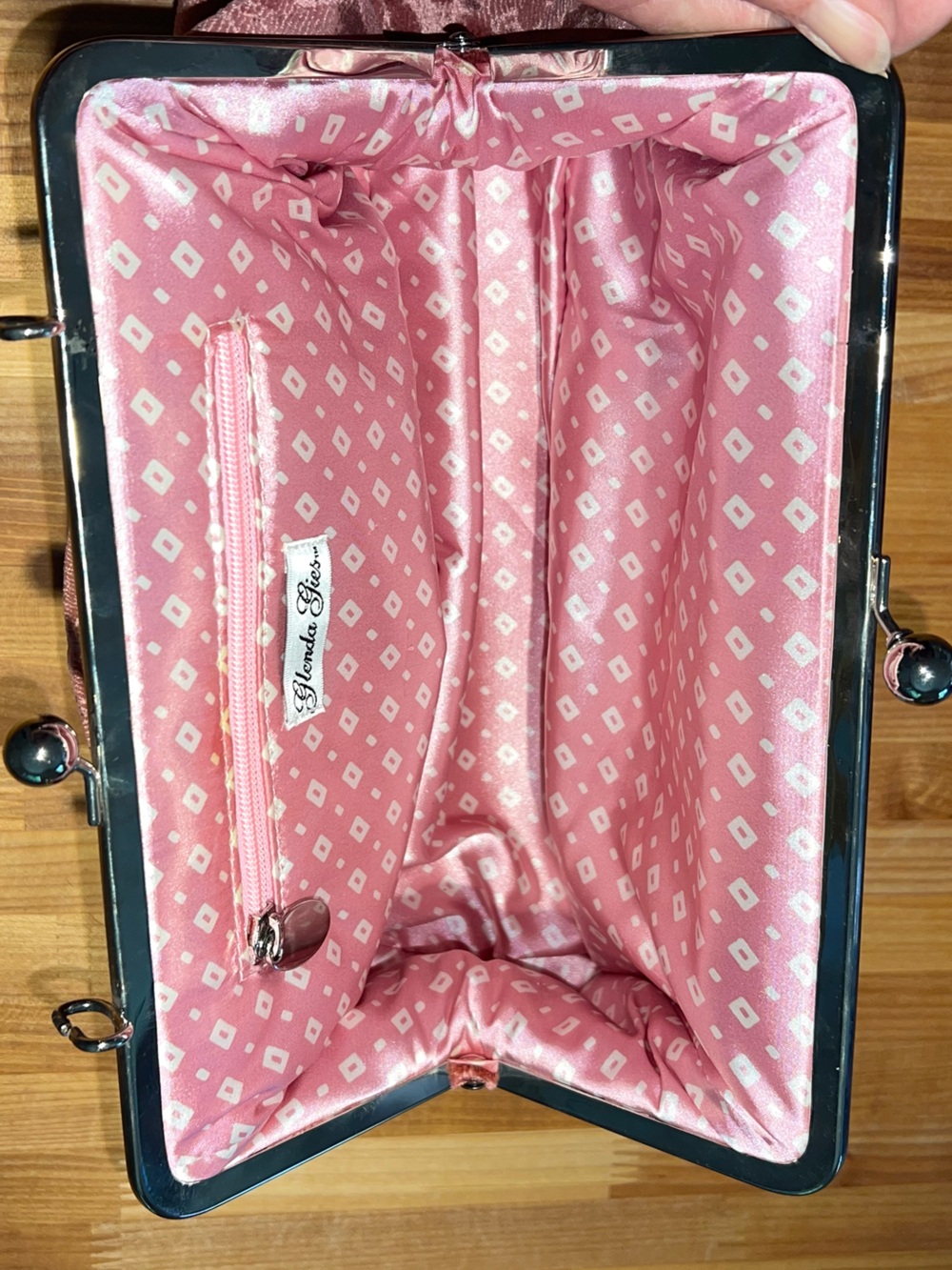 💖Glenda Gies Pink Rose Burnout Velvet Brooch Clutch Satchel - Picture 5 of 6